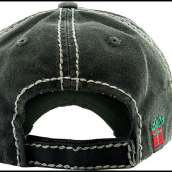 MERRY CHRISTMAS Y'ALL WASHED VINTAGE BALLCAP - Picture 12 of 12